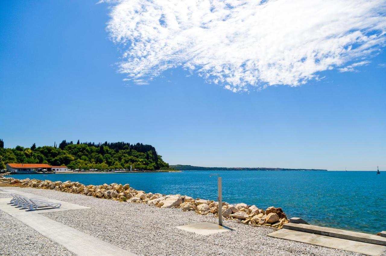 Floating House Sea Queen Portorož Buitenkant foto